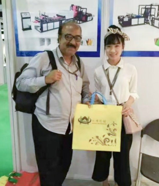 a exposição da índia da empresa de máquinas de selagem de alças