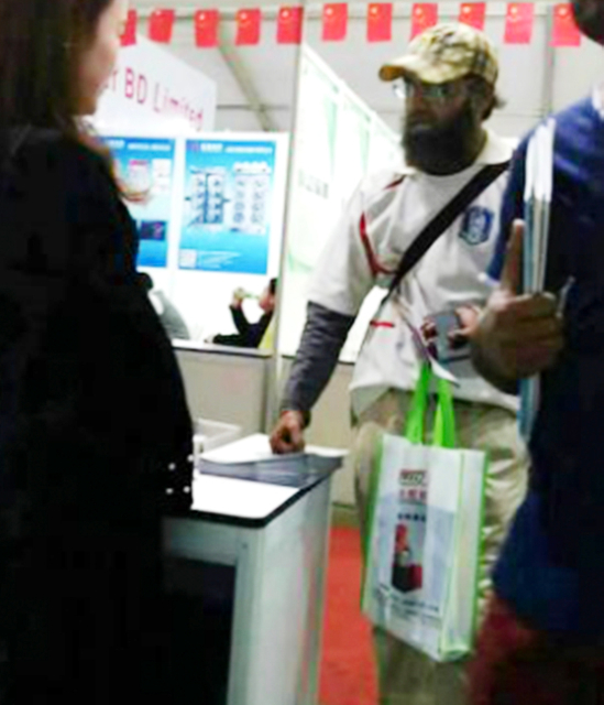 a exposição de Bangladesh da empresa de máquinas de corte não tecido